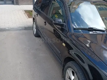 Volkswagen Passat 1998 года за 2 100 000 тг. в Астана – фото 3