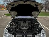 Mercedes-Benz E 55 AMG 2004 годаүшін11 500 000 тг. в Актау – фото 5