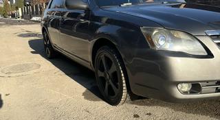 Toyota Avalon 2005 года за 5 000 000 тг. в Алматы