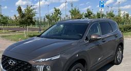Hyundai Santa Fe 2021 года за 16 200 000 тг. в Астана