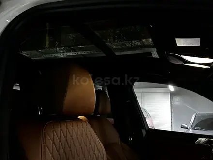 BMW X7 2021 года за 56 000 000 тг. в Алматы – фото 13