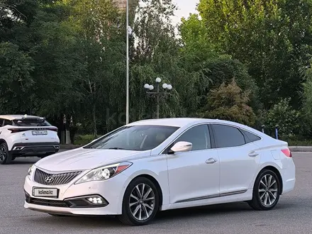Hyundai Grandeur 2015 года за 8 200 000 тг. в Шымкент – фото 11