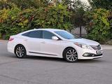 Hyundai Grandeur 2015 года за 8 200 000 тг. в Шымкент – фото 3