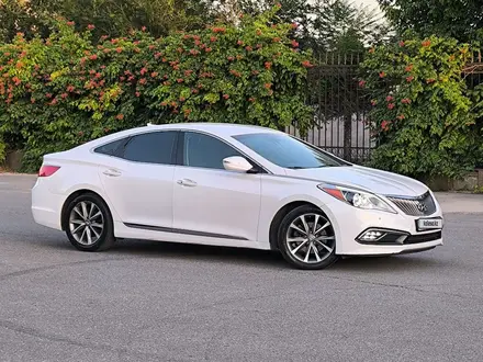 Hyundai Grandeur 2015 года за 8 200 000 тг. в Шымкент – фото 3