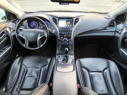 Hyundai Grandeur 2015 года за 8 200 000 тг. в Шымкент – фото 43