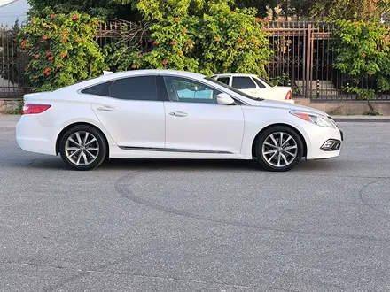Hyundai Grandeur 2015 года за 8 200 000 тг. в Шымкент – фото 6