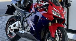 Honda  CBR 600RR 2005 года за 2 800 000 тг. в Алматы – фото 3