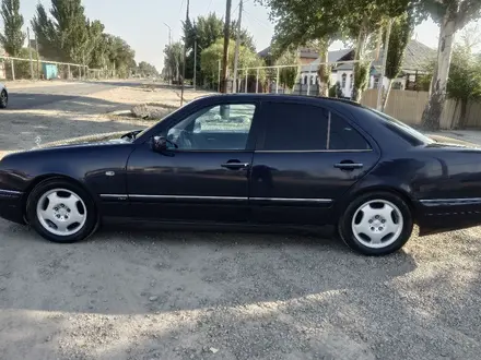 Mercedes-Benz E 280 1998 года за 3 900 000 тг. в Алматы