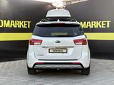 Kia Carnival 2016 годаүшін13 550 000 тг. в Актобе – фото 5