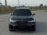 BMW X7 2020 года за 39 500 000 тг. в Астана