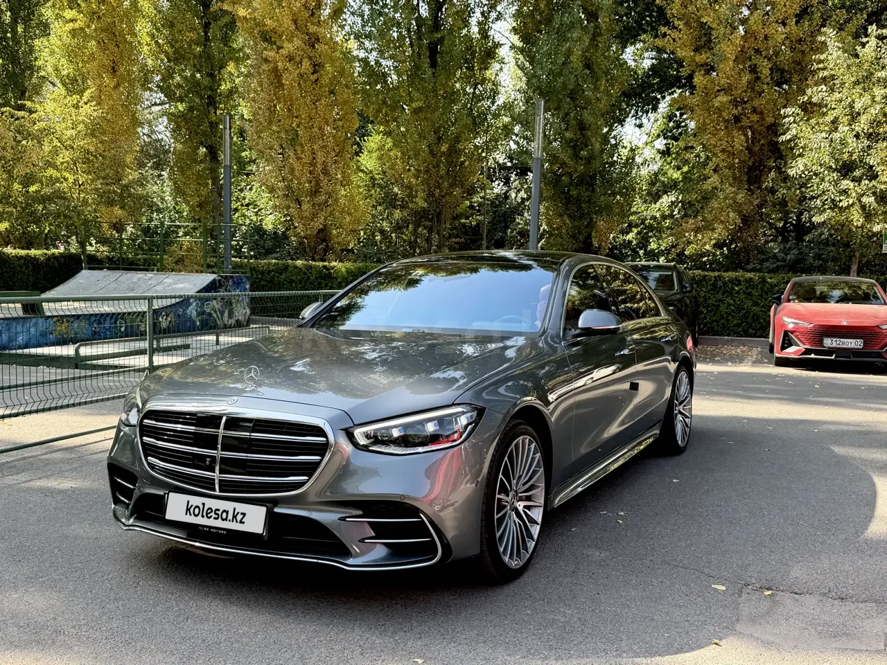 Mercedes-Benz S-Class, 2023