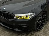 BMW 540 2017 года за 16 800 000 тг. в Алматы – фото 2