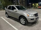 Mercedes-Benz ML 350 2007 годаfor6 750 000 тг. в Караганда – фото 2