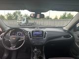 Chevrolet Malibu 2022 года за 13 500 000 тг. в Алматы – фото 4