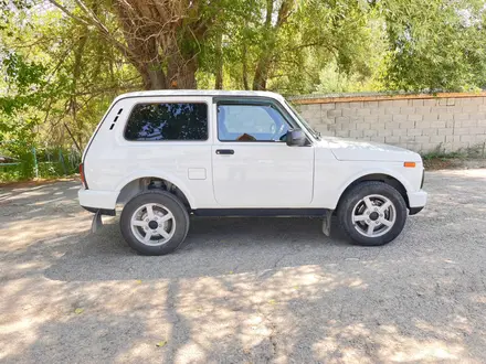 ВАЗ (Lada) Lada 2121 2020 года за 4 400 000 тг. в Алматы – фото 5