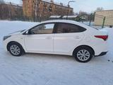 Hyundai Accent 2022 года за 8 400 000 тг. в Караганда