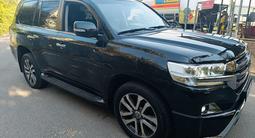 Toyota Land Cruiser 2016 годаүшін27 900 000 тг. в Алматы