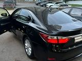 Lexus ES 300h 2014 годаүшін8 500 000 тг. в Караганда – фото 4