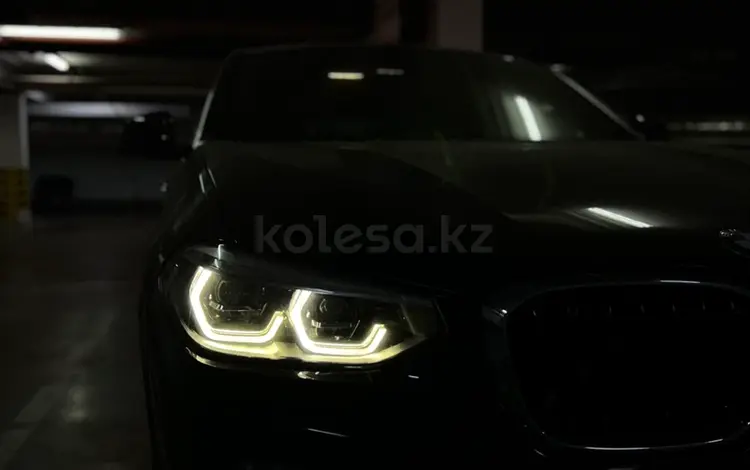 BMW X4 2018 года за 24 000 000 тг. в Астана