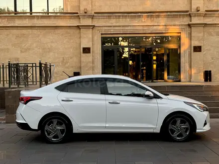 Hyundai Accent 2021 года за 8 700 000 тг. в Шымкент – фото 7