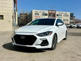 Hyundai Elantra 2017 года за 8 300 000 тг. в Щучинск