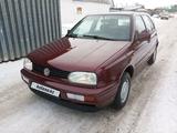 Volkswagen Golf 1993 годаүшін1 390 000 тг. в Костанай