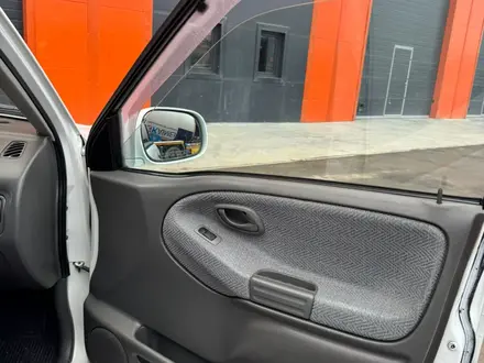 Suzuki Grand Vitara 2000 года за 2 700 000 тг. в Алматы – фото 13