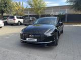 Hyundai Sonata 2020 года за 9 400 000 тг. в Актобе