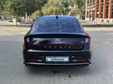 Hyundai Sonata 2020 года за 9 400 000 тг. в Актобе – фото 5