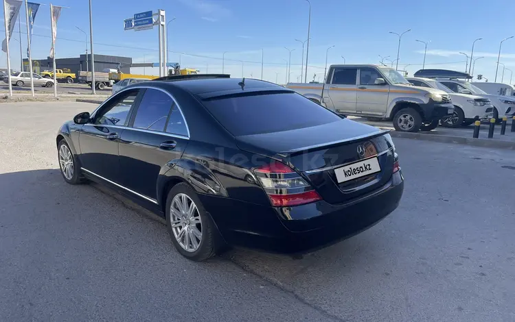 Mercedes-Benz S 350 2005 годаfor7 000 000 тг. в Караганда