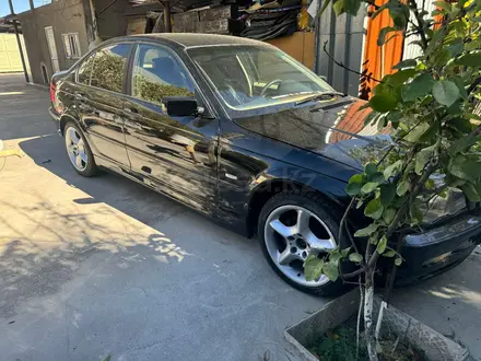 BMW 318 2001 года за 2 400 000 тг. в Тараз