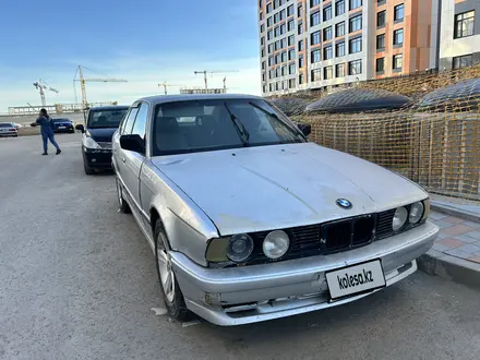 BMW 520 1991 года за 800 000 тг. в Астана – фото 10