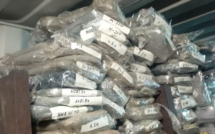 Солнцезащитные козырькиүшін10 000 тг. в Алматы