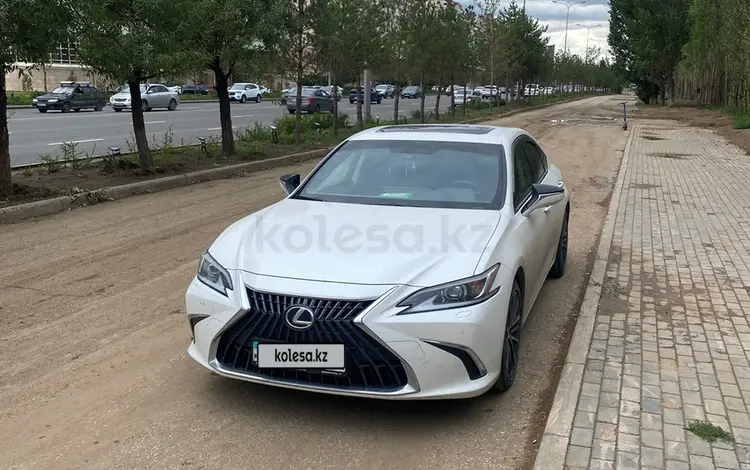 Lexus ES 250 2021 годаүшін24 000 000 тг. в Астана