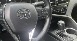 Toyota Camry 2021 годаүшін18 700 000 тг. в Алматы – фото 2