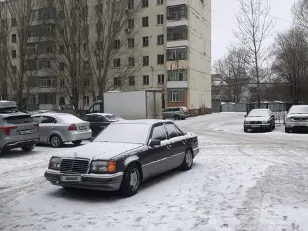 Mercedes-Benz E 260 1991 года за 2 500 000 тг. в Астана – фото 5