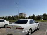 Toyota Camry 1998 года за 4 300 000 тг. в Туркестан – фото 5