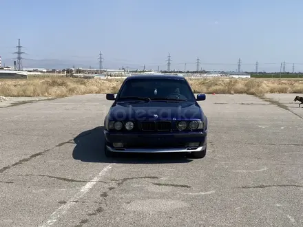 BMW 525 1995 года за 2 200 000 тг. в Тараз – фото 2