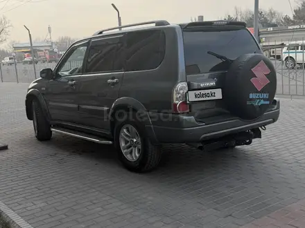 Suzuki XL7 2004 года за 9 500 000 тг. в Алматы – фото 3
