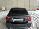 BMW 320 2007 года за 5 600 000 тг. в Алматы – фото 2