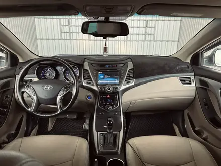 Hyundai Elantra 2014 года за 4 200 000 тг. в Актау – фото 10