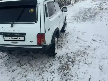 ВАЗ (Lada) Lada 2121 2003 года за 1 500 000 тг. в Караганда – фото 2