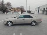 Mercedes-Benz E 230 1996 года за 2 400 000 тг. в Алматы – фото 3