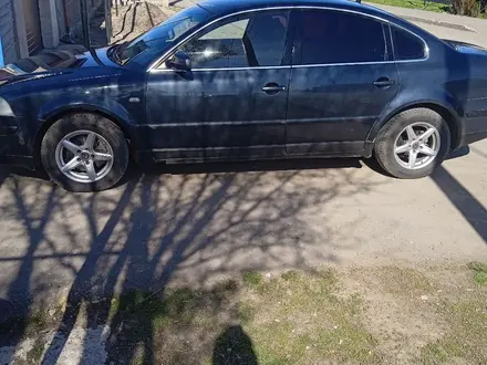 Volkswagen Passat 2003 года за 3 000 000 тг. в Астана – фото 4