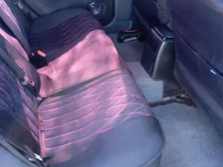 Volkswagen Passat 2003 года за 3 000 000 тг. в Астана – фото 9