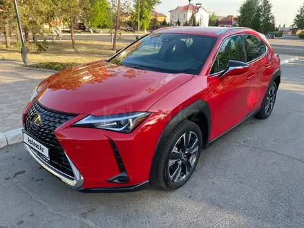 Lexus UX 200 2021 года за 14 500 000 тг. в Павлодар