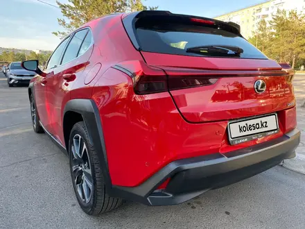 Lexus UX 200 2021 года за 14 500 000 тг. в Павлодар – фото 3