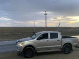 Toyota Hilux 2013 годаfor7 500 000 тг. в Атырау – фото 3