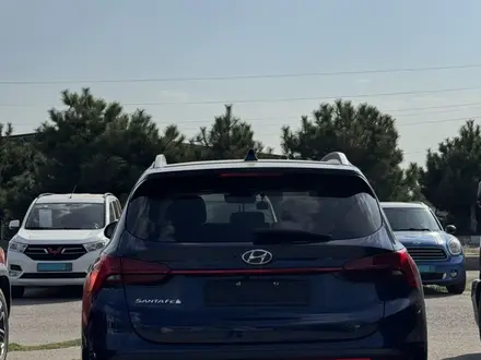 Hyundai Santa Fe 2022 года за 13 000 000 тг. в Алматы – фото 5