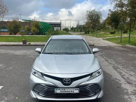 Toyota Camry 2019 года за 14 000 000 тг. в Шымкент – фото 7